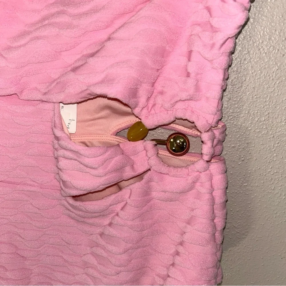 Bubble gum Pink Textured Swimsuit with Cutout - Picture 4 of 5
